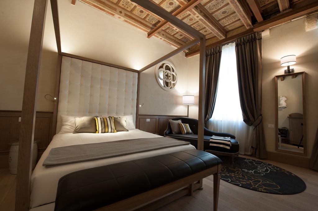 Residenza Bonifacio - Adults Only Hotel Verona Kültér fotó