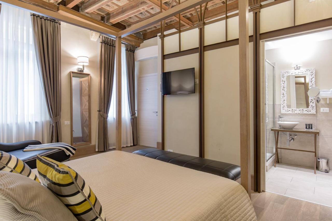 Residenza Bonifacio - Adults Only Hotel Verona Kültér fotó